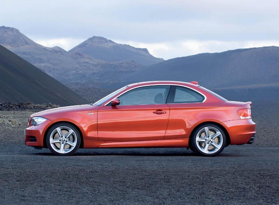  BMW 1-Series Coupe 2007 года  (фото 20 из 40)